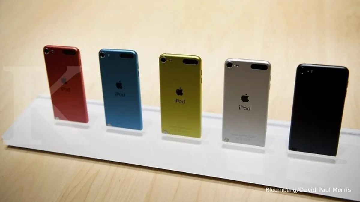 Ada souvenir Ipod di pernikahan anak petinggi MA