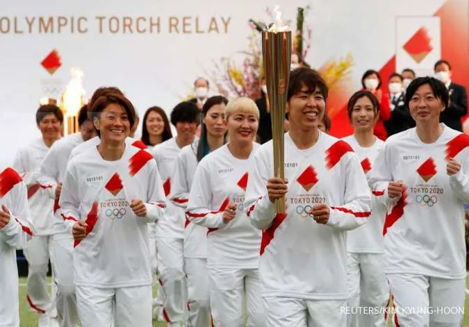 Osaka cancels Olympic torch run, declares COVID-19 medical emergency