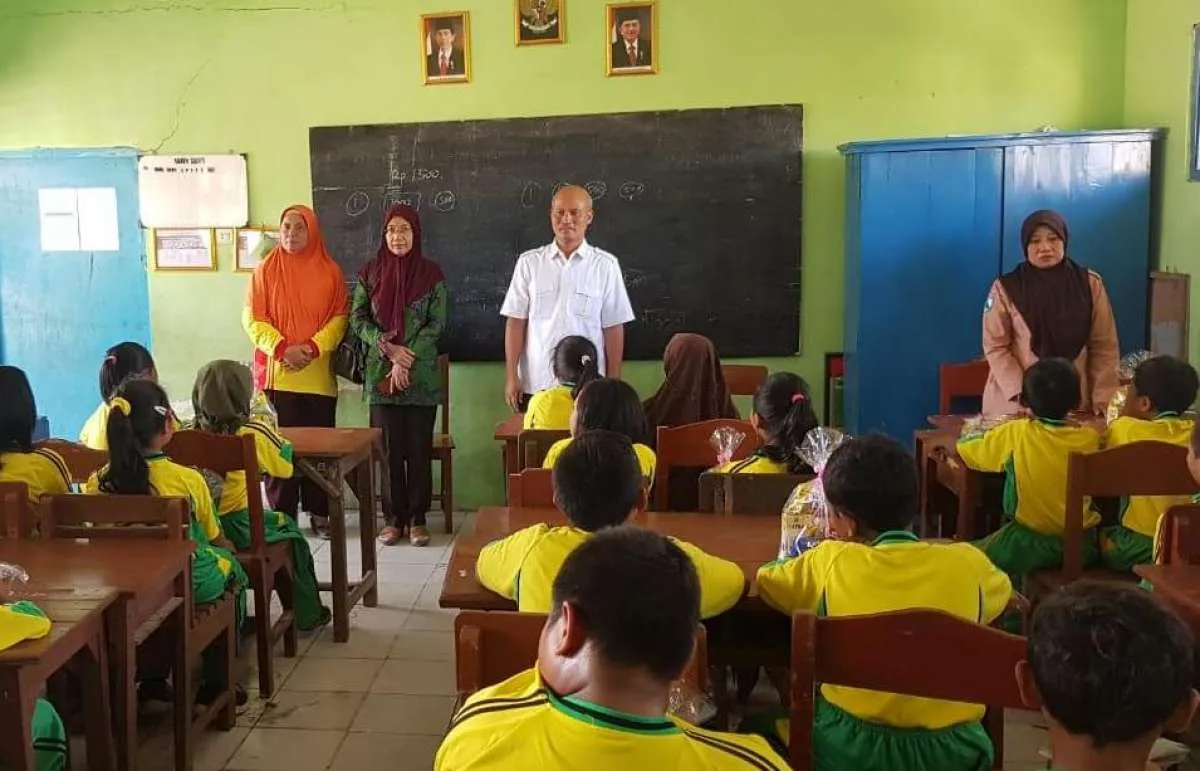 Bulan inklusi keuangan, BRIsyariah ajak siswa SD menabung