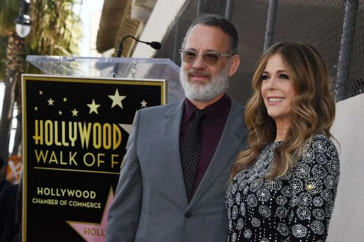 Tom Hanks positif terinfeksi virus corona saat syuting film Biopic Elvis Presley
