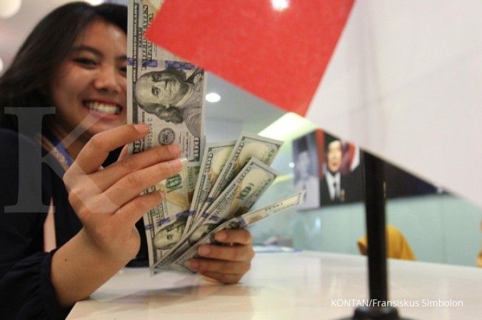 Rupiah masih enggan tinggalkan level 14.000