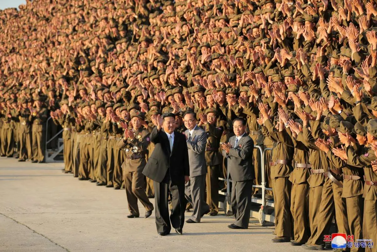 Melunak, Kim Jong Un berniat memulihkan hotline antar-Korea mulai bulan Oktober