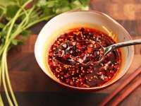 5 Bumbu Alternatif Pengganti Chili Oil, Tekstur dan Rasanya Sangat Mirip