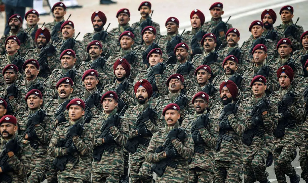 India akan Bangun Kapal Selam Nuklir dan Beli Drone untuk Melawan China