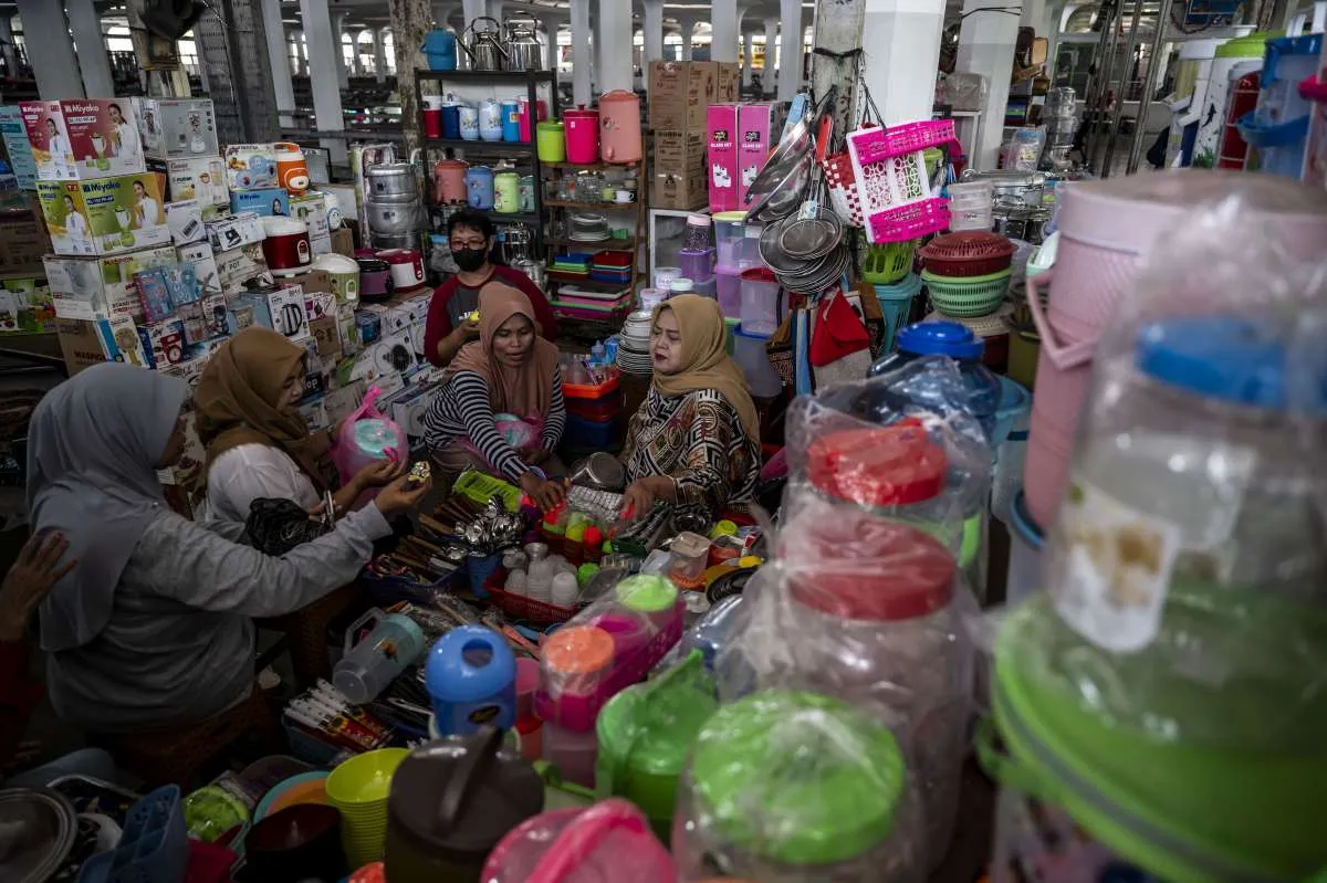 Pasokan Seret, Kemenperin & Pelaku Industri Petrokimia Cari Sumber Alternatif Plastik