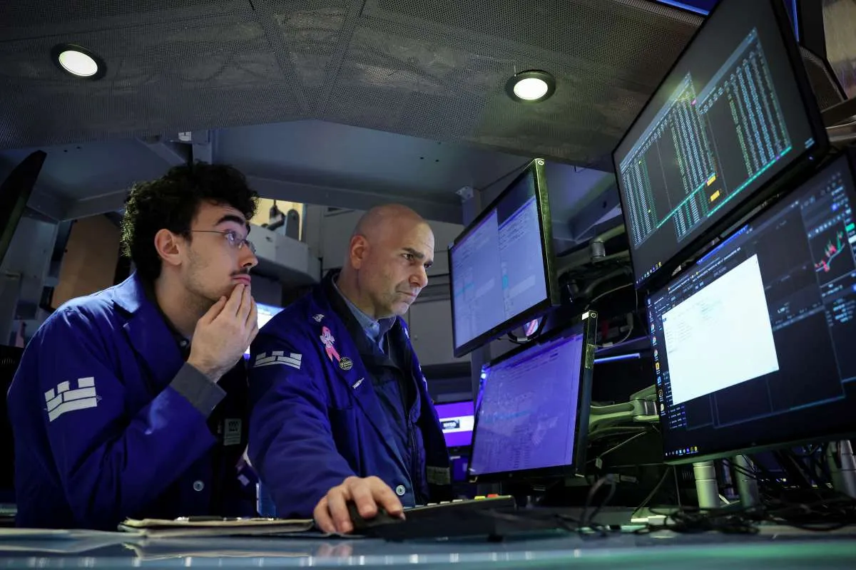 Wall Street Melemah Dipicu Kekhawatiran Inflasi yang Meningkat