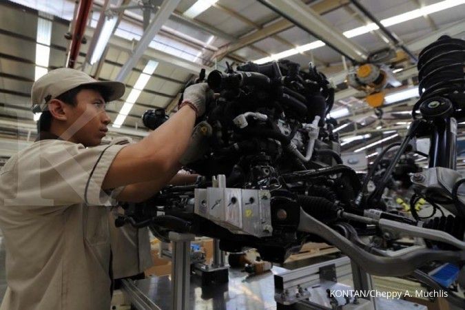 PMI Manufaktur Indonesia naik tipis di Oktober, ini kata ekonom