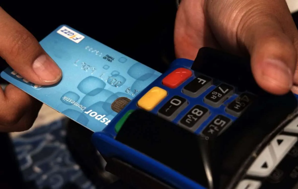 BCA terus mendorong percepatan implementasi kartu debit berchip