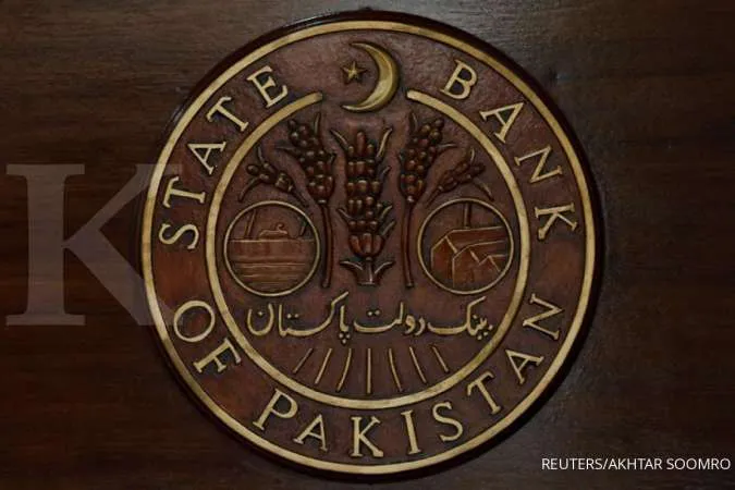 Pakistan Central Bank Cuts Rates by Record 250 bp, Beating Expectations