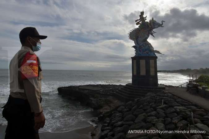 Prakiraan BMKG Cuaca Besok di Jawa Bali: Denpasar Hujan Ringan, Bandung Hujan Sedang