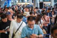 Kepercayaan Konsumen Thailand Turun, Banjir dan Biaya Hidup Jadi Beban