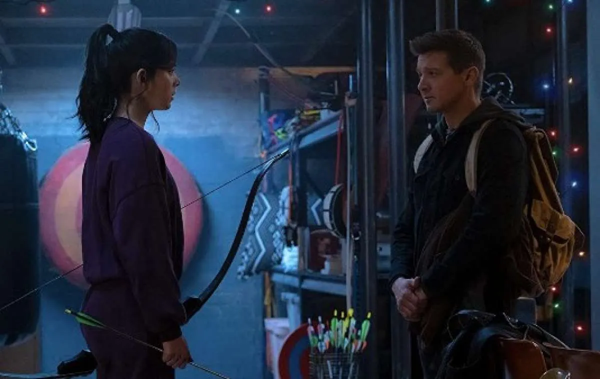 Hawkeye rilis trailer & poster, Jeremy Renner tidak jadi Avengers lagi usai Endgame?