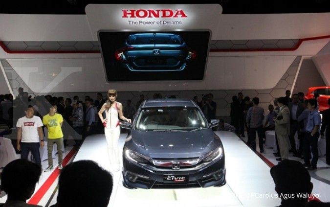 Honda mulai membayangi mobil Toyota