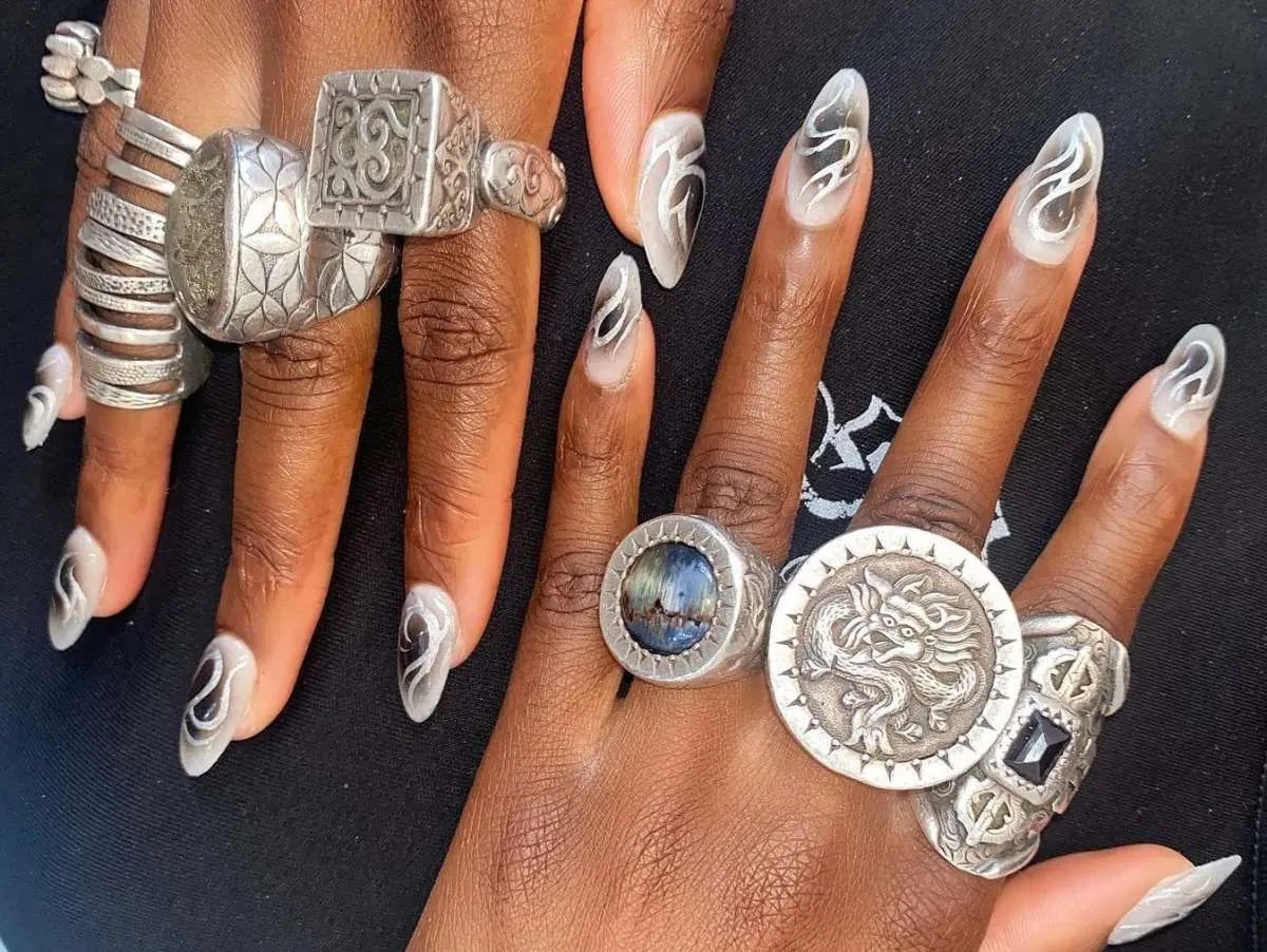 Ladies, Ini 6 Desain Nail Art yang Akan Populer Pada 2023 