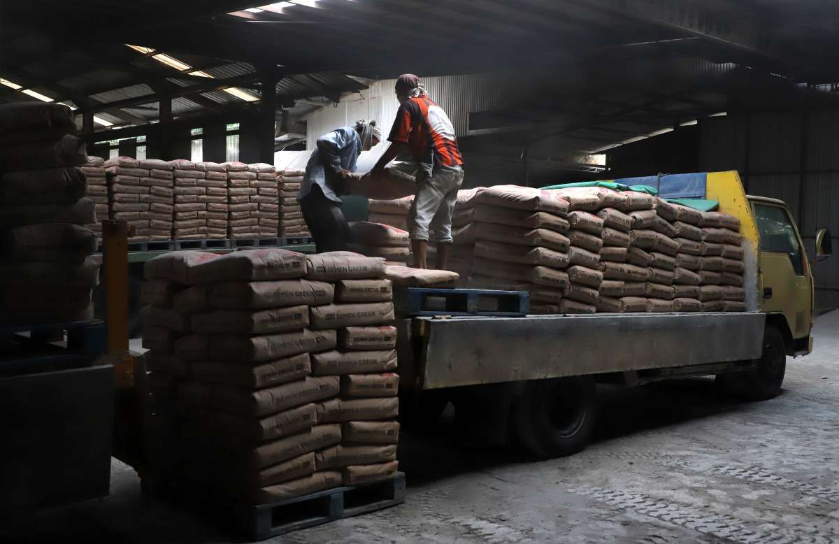 Asosiasi Catat Penurunan Penjualan Semen pada Kuartal I 2025
