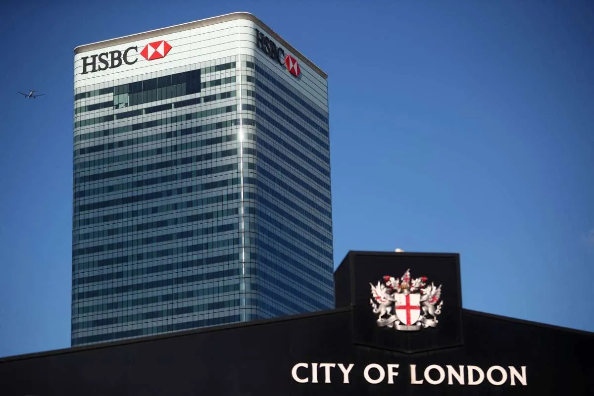AI Mengancam, HSBC Dikabarkan Pangkas Pekerja Wealth Management Inggris hingga 70%