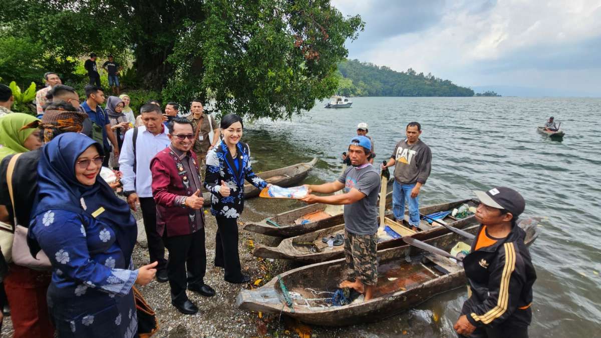 Dukung OJK, Bupati Tanah Datar Alokasikan APBD Rp 6 Miliar unutuk Berantas Rentenir