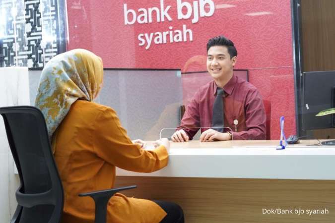 PLT Dirut bank bjb syariah, Ita Garmeita, Bersyukur Atas Peringkat idAA- dari PEFINDO