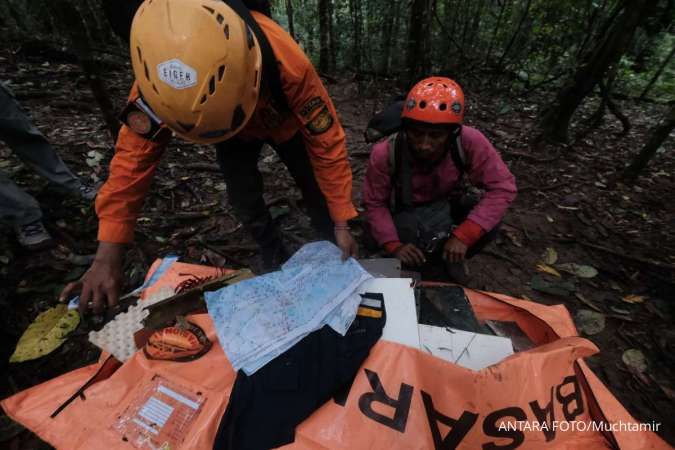 Menhub Beberkan Kronologi Jatuhnya Pesawat ATR 42-500 IAT