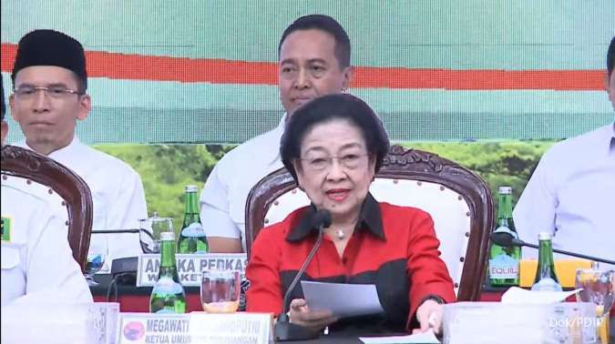 Megawati: Saya Juga Petugas Partai, Bukan Cuma Ganjar dan Jokowi