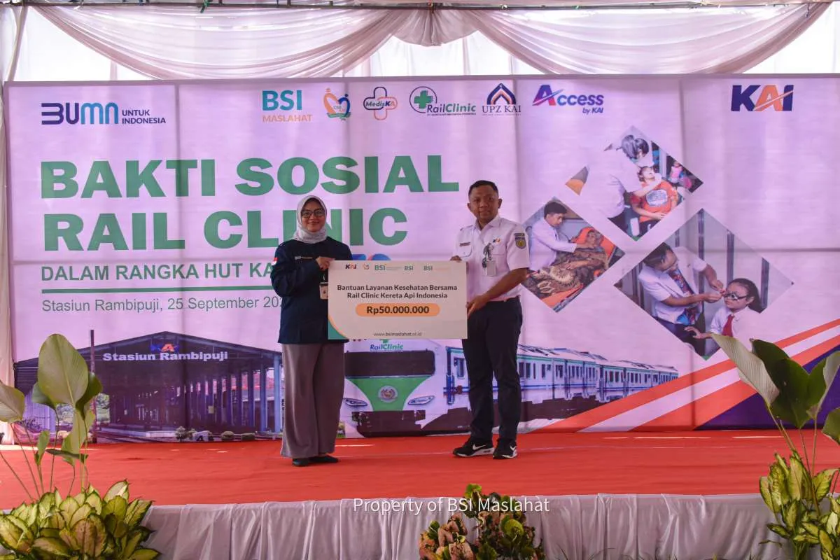 BSI Maslahat & KAI Daop 9 Beri Layanan Kesehatan Gratis Rail Clinic di St. Rambipuji