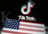 Trump to block U.S. downloads of TikTok, WeChat on Sunday