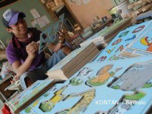 Produsen mainan siapkan pesanan Natal dan Tahun Baru
