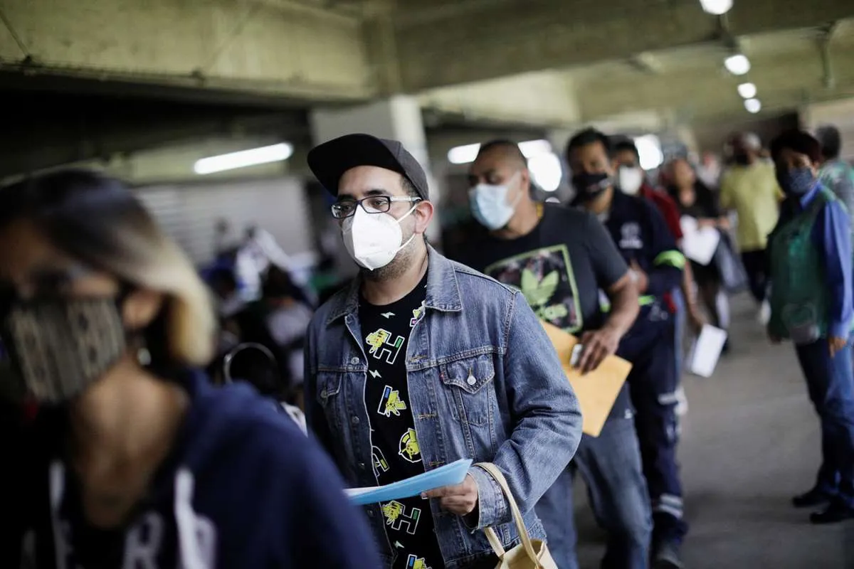 Konsumsi makanan kaya vitamin D jadi pencegahan terinfeksi virus corona