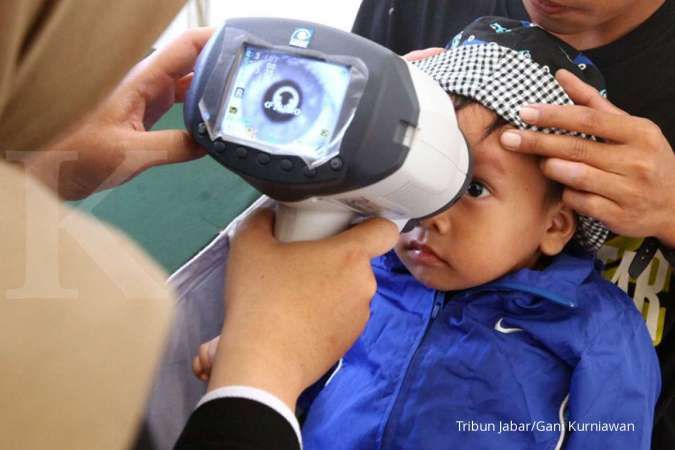 5 Cara mencegah mata minus pada anak, orang tua perlu tahu