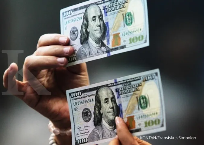 Fed's Evans says wanted to wait until midyear for rate hike