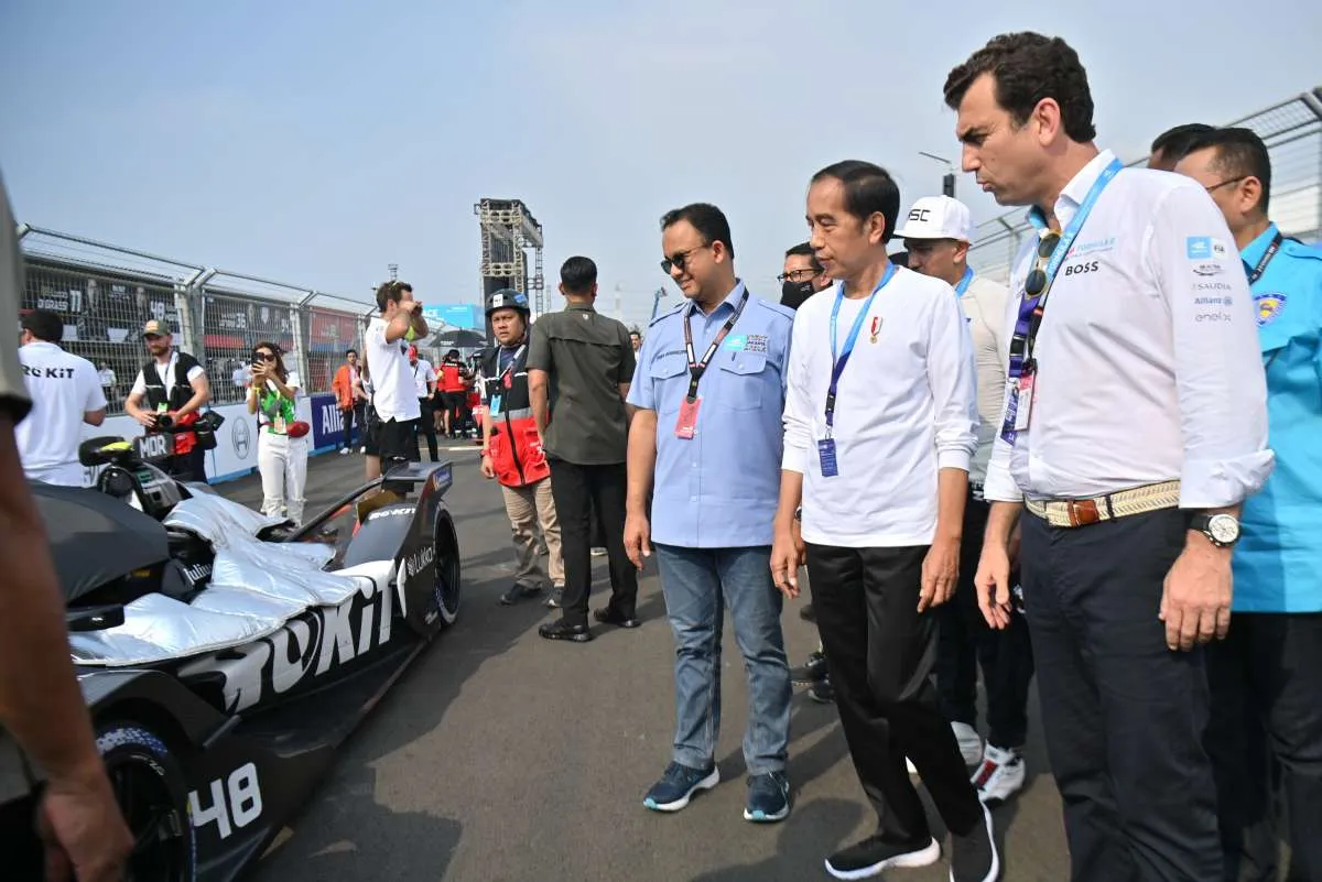 Jokowi Mengapresiasi Jalannya Ajang Balapan Formula E di Jakarta