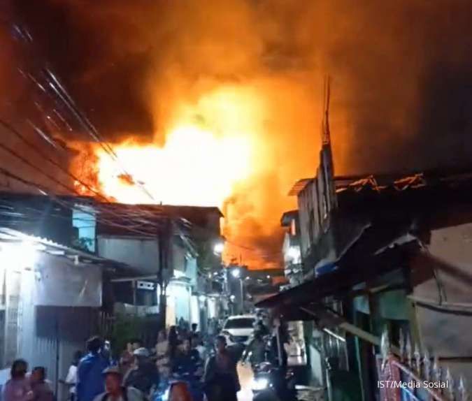 Kebakaran Pipa BBM di Plumpang, Pertamina Fokus Evakuasi Pekerja dan Warga Sekitar