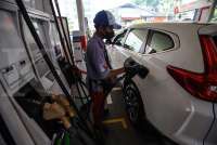 Survei DRI: Sebagian Masyarakat Beralih ke Pertalite Saat Pertamax Naik