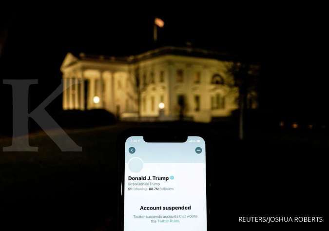 Donald Trump minta hakim Florida untuk paksa Twitter kembalikan akun pribadinya lagi