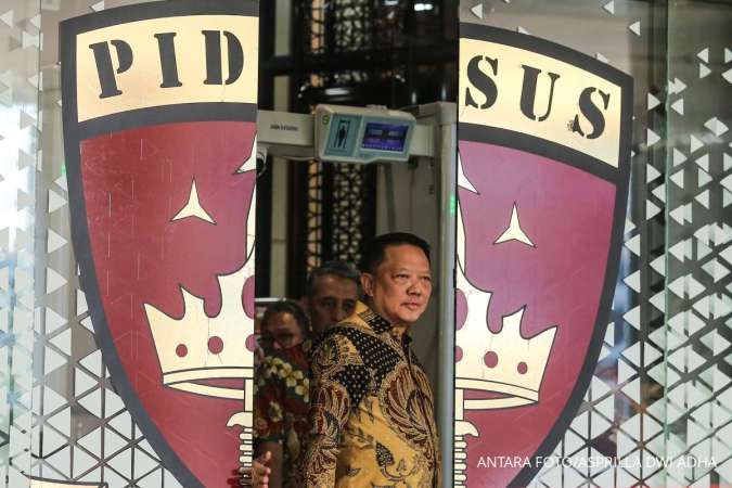 Polri Tetapkan Eks Jampidsus Febrie Adriansyah Tersangka Kasus Korupsi dan TPPU
