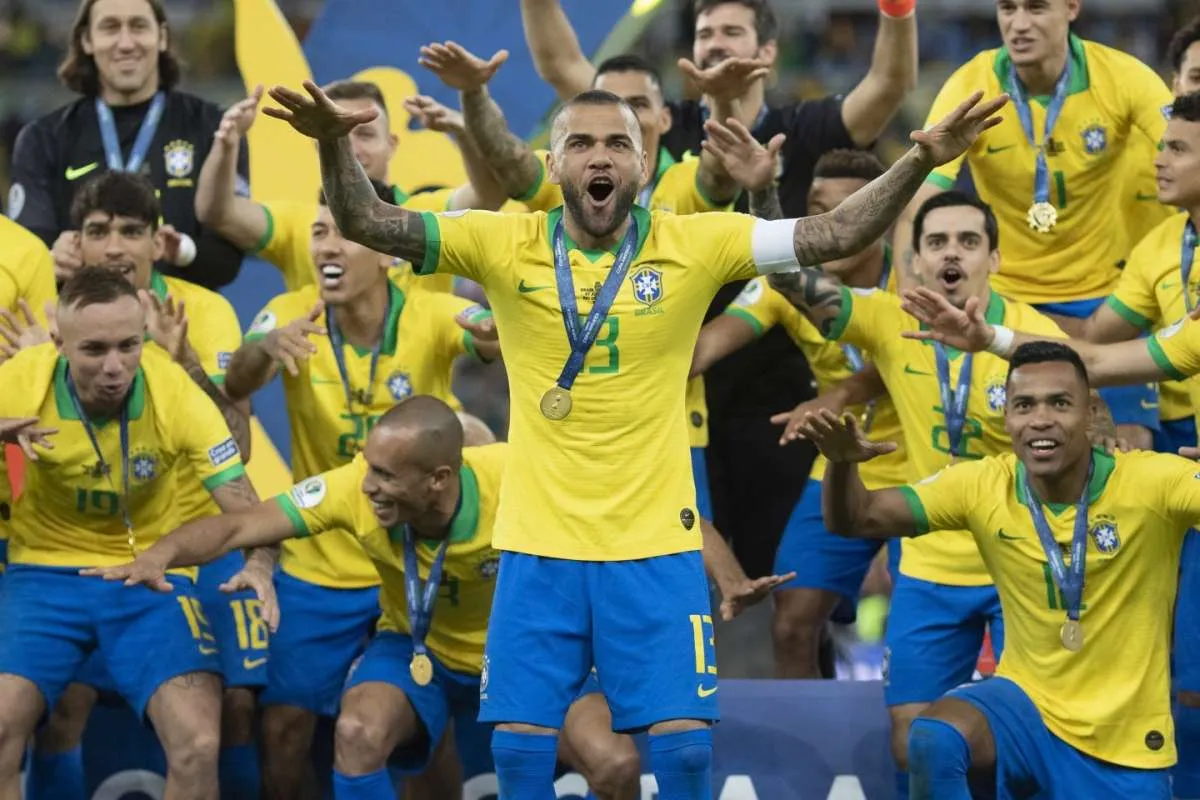 Ada nama Dani Alves, ketahui batas umur pemain sepak bola Olimpiade Tokyo 2020