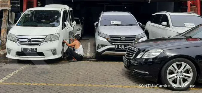Harga mobil bekas mulai Rp 70 juta per akhir April 2021 berjenis MPV