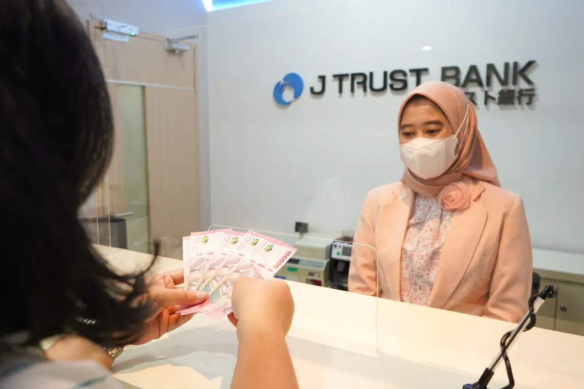 Hadiah Langsung Logam Mulia dari Buka Tabungan Bebas Biaya dan Berjangka