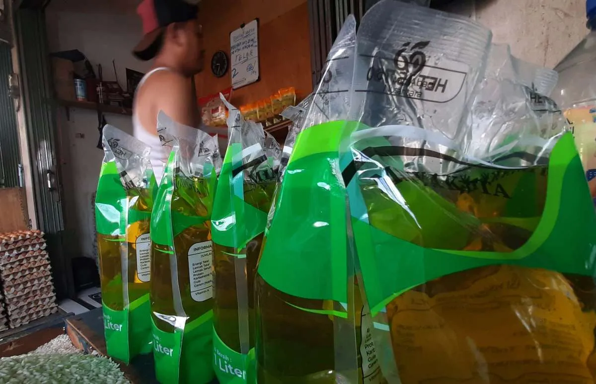 Antisipasi Kelangkaan, Produsen Wajib Pasok Minyak Goreng Kemasan untuk Rumah Tangga