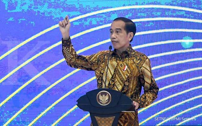 Inkonstitusi bersyarat, Jokowi tegaskan seluruh pasal UU Cipta Kerja masih berlaku