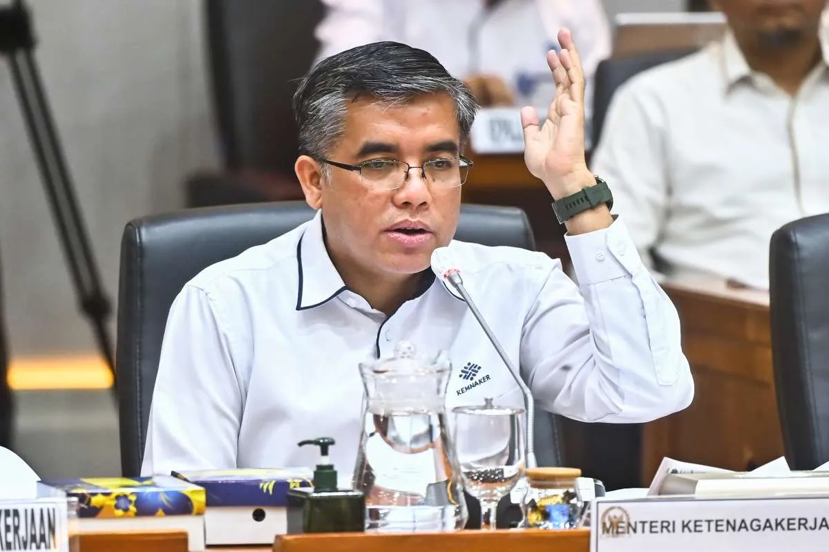 Menaker Yassierli: UMP 2026 Ditentukan Lewat Kajian, Bukan Tekanan Aksi Buruh