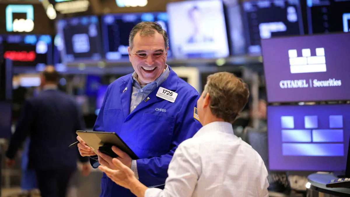 Wall Street Bersiap Melonjak Setelah AS dan China Sepakati Pemangkasan Tarif