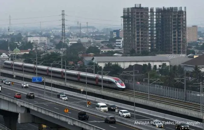 Jakarta-Surabaya High-speed Rail Still in Feasibility Study Stage