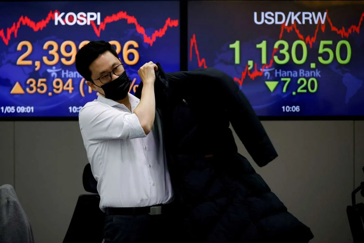 Bursa Asia cenderung turun tipis pada awal perdagangan Rabu (28/4)