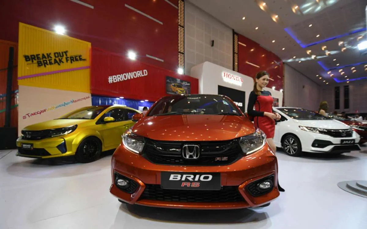 Ini daftar harga mobil baru bertransmisi CVT di bawah Rp 200 juta