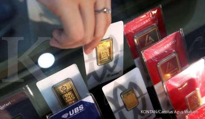 Harga Emas Hari Ini di Pegadaian: Emas Antam Turun, Emas UBS Lebih Ambles!