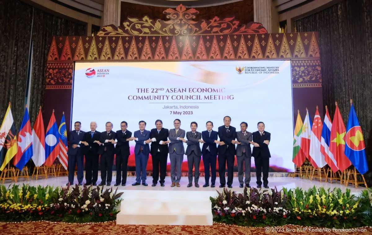 Pimpin Rapat Menteri Ekonomi ASEAN, Menko Airlangga Tegaskan Peran Penting ASEAN 