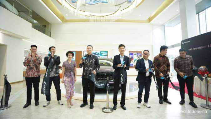 LEPAS Resmikan Showroom Ketiga di Bekasi, Perkuat Jaringan Kendaraan Listrik Premium