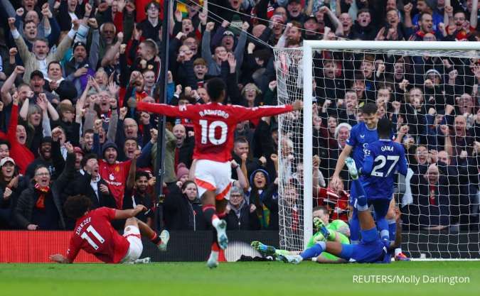 Manchester United Pertimbangkan Penjualan Permanen Joshua Zirkzee ke Juventus