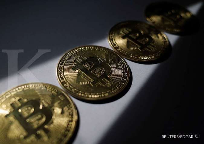 Sentimen pencalonan Powell sesaat, harga Bitcoin jatuh ke US$ 56.000